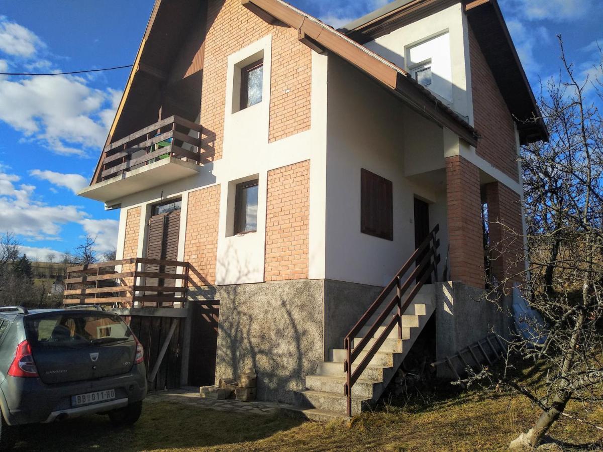 Srdica Kuca Villa Trnava  Exterior photo