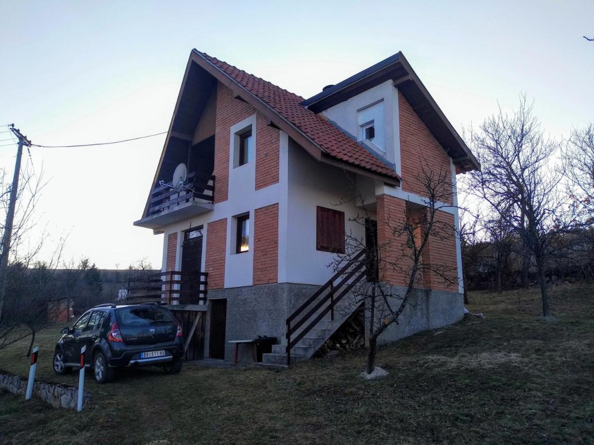 Srdica Kuca Villa Trnava  Exterior photo